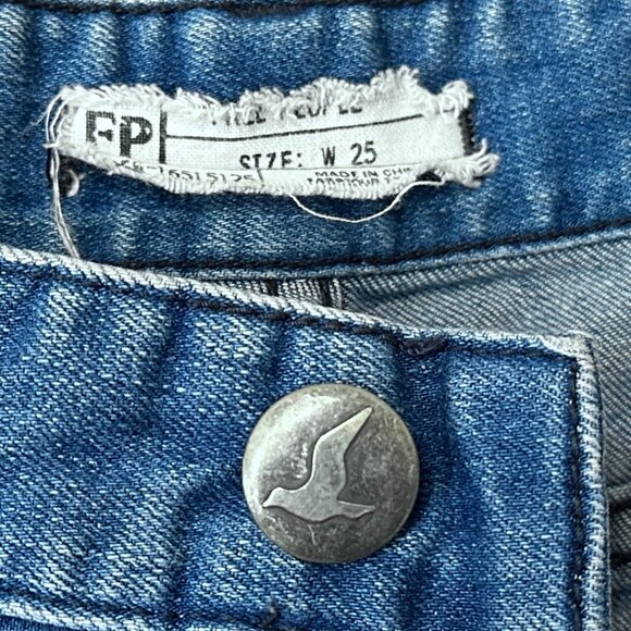Free People Skinny Jeans with Zipper Hems Medium Wash Size 25 - Picture 4 of 10